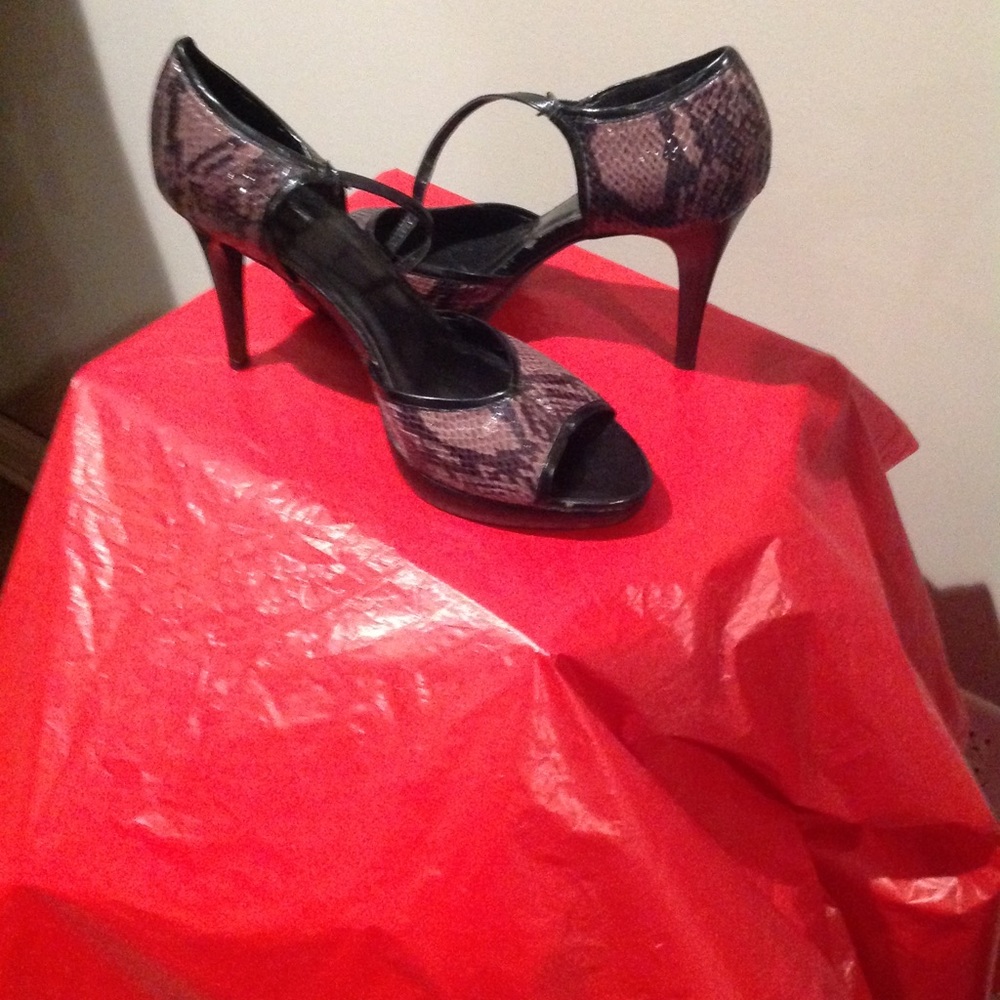 Women's Purple Snakeskin Platforms